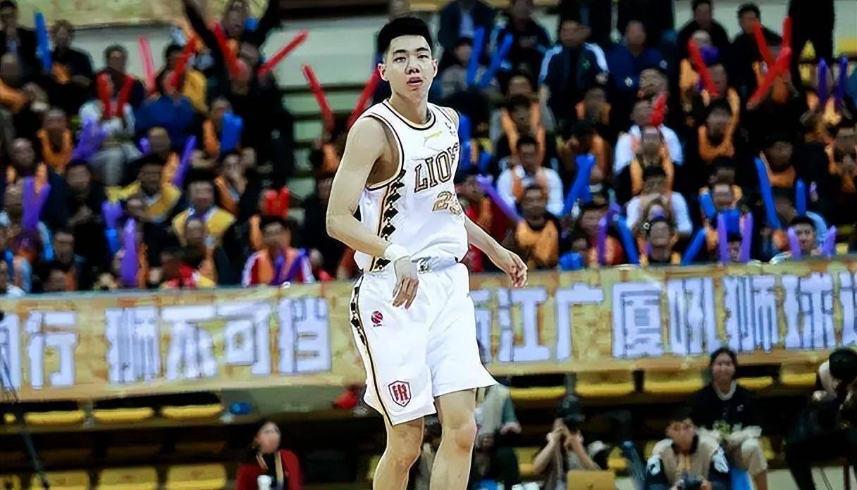 关于转折点！新疆广汇火线驰援；NBA季后赛官宣日攻防权衡；态度坚定；年轻球员获得机会的信息