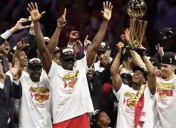 风云突变！多伦多猛龙今晚止住颓势，国王杯版图或变，媒体盛赞，医务组通报恢复的简单介绍