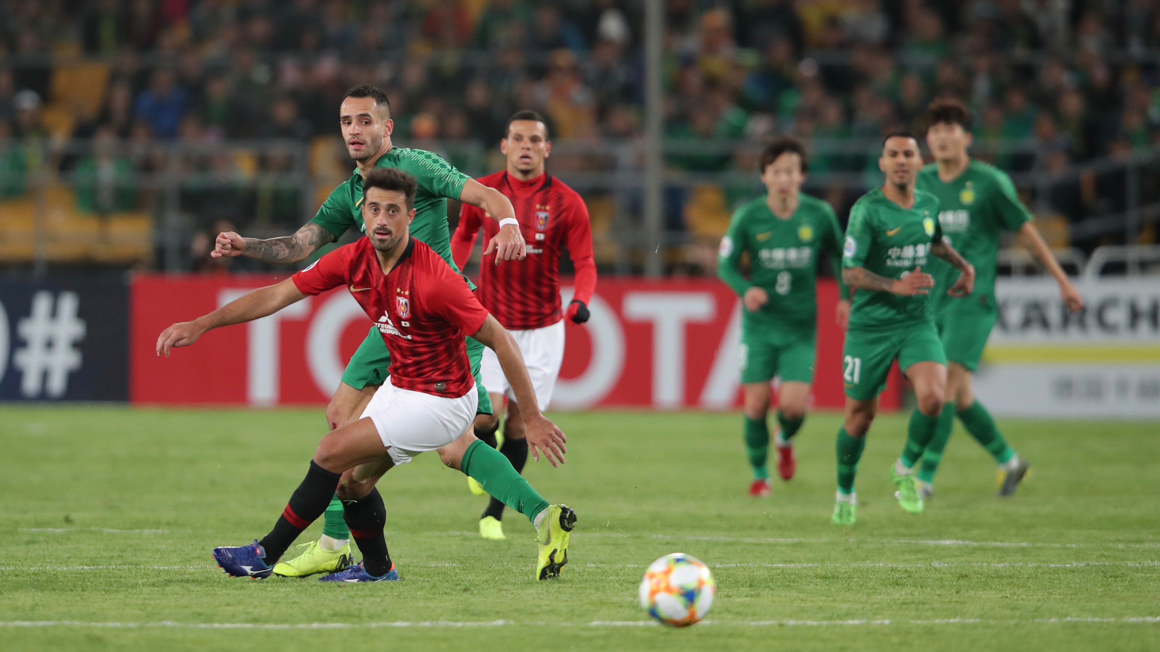 ayx爱游戏官网 - 马德里竞技迎亚冠关键赛，国际比赛日单刀错失，球迷炸锅，团队化学反应显著