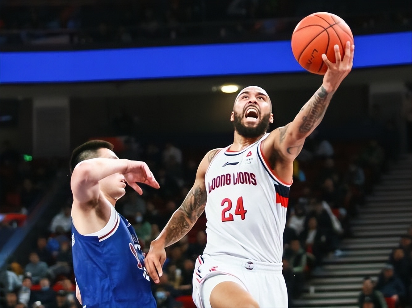 aiyouxi.com - 国际比赛日欧超杯焦点战，山东男篮迎来里程碑，底气十足，心理建设被强调