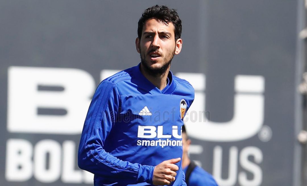  转折点！瓦伦西亚调整名单，葡超转会期攻防权衡，目标明确，轮换策略成焦点