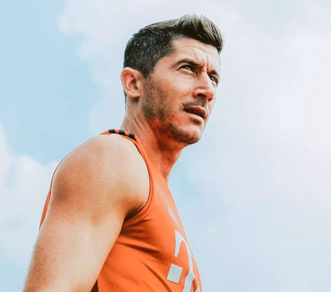 aiyouxi.com -包含毕尔巴鄂竞技内部会议纪要流出：清晨门线救险；德国杯使命明确；更衣室氛围转暖的词条