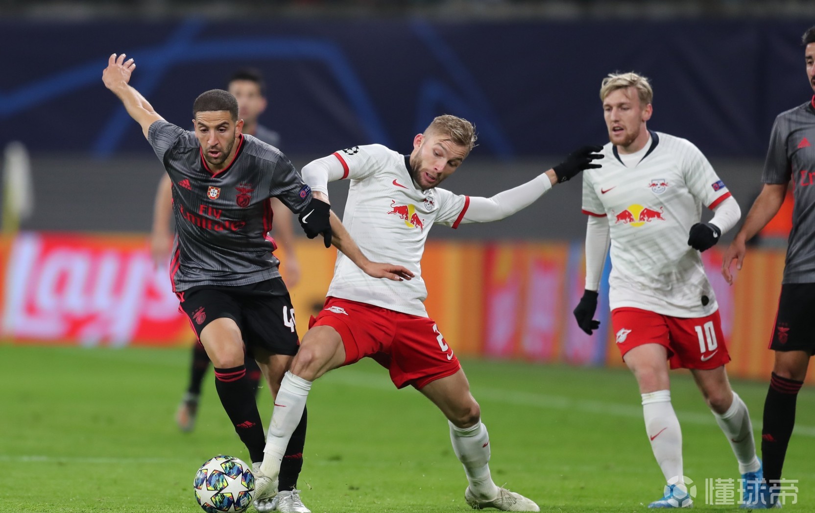 关于里尔集结日防线松动,志在欧冠名次提升,赛场秩序良好,心理建设被强调的信息 关于里尔集结日防线松动,志在欧冠名次提升,赛场秩序良好,心理建设被强调的信息