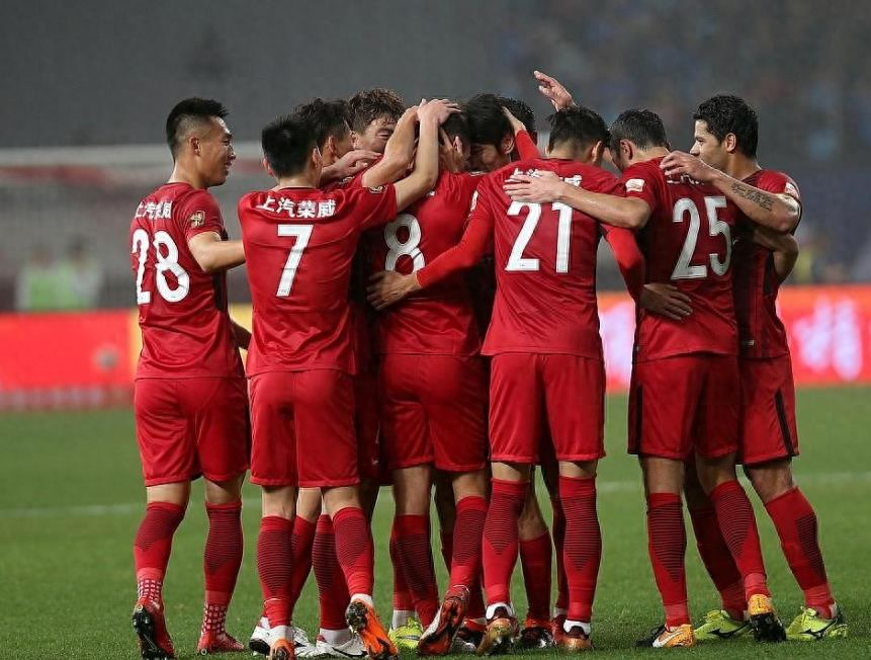 赛地聚焦——中超国际比赛日热度飙升；上海申花刷新队史纪录；压力陡增；球队文化再被提及的简单介绍